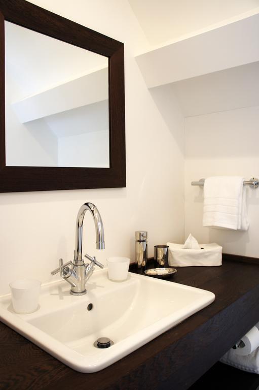 Guest House La Maison Chantecler Uccle Zimmer foto